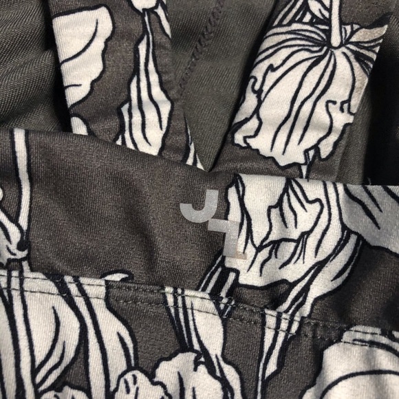 Joy Lab Floral Sports Bra - Picture 5 of 6